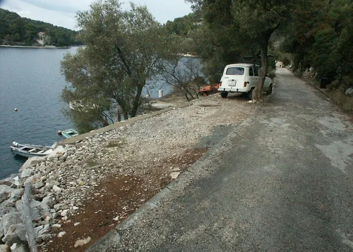 By The Sea Babine Kuce, Mljet - 611 * 古维达里